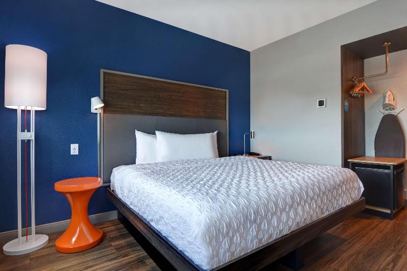 غرفة قياسية سرير كينج, Tru By Hilton St. Petersburg Downtown Central Ave, Fl