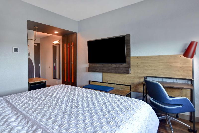 غرفة قياسية سرير كينج, Tru By Hilton St. Petersburg Downtown Central Ave, Fl