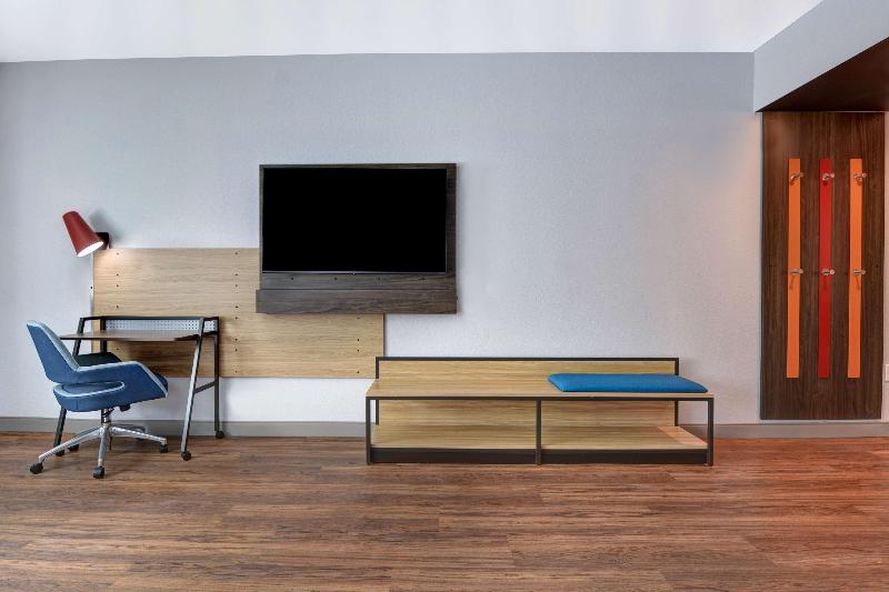 غرفة قياسية سرير كينج, Tru By Hilton St. Petersburg Downtown Central Ave, Fl