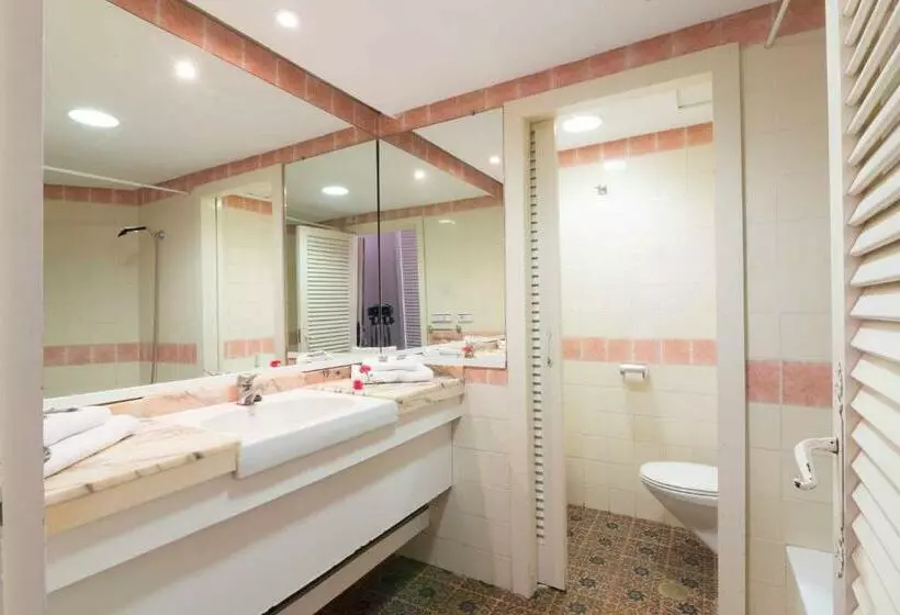 استودیوی استاندارد, Apartamentos Complejo Eurhostal