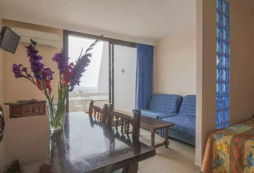 استودیوی سوپریور, Apartamentos Complejo Eurhostal