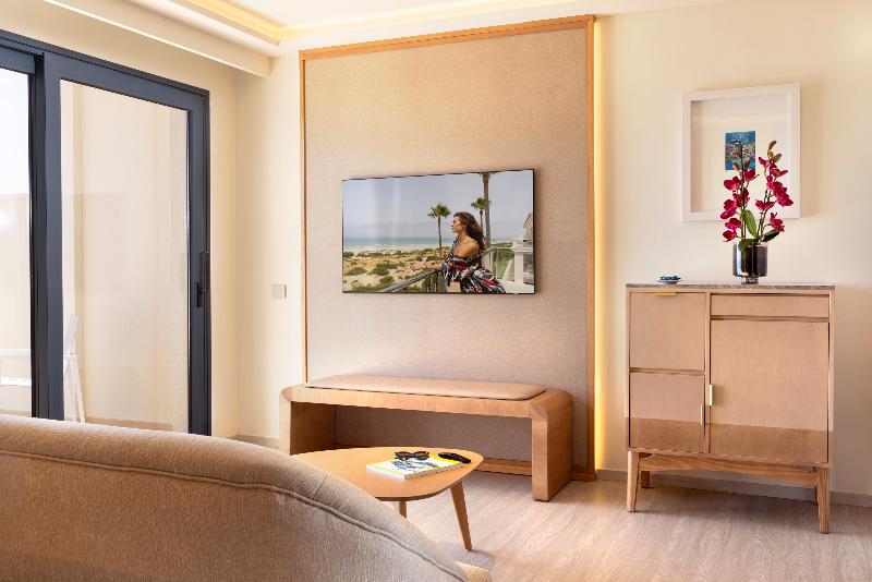 Полулюкс, Hipotels Barrosa Palace & Spa