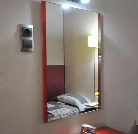 浴室共有ベーシックルーム, Barcelona Gotic Guesthouse