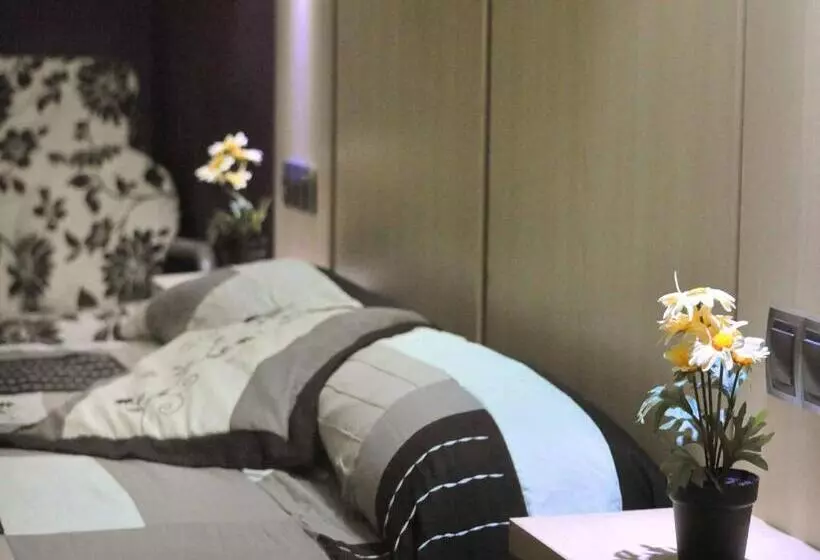 浴室共有シングルベーシックルーム, Barcelona Gotic Guesthouse