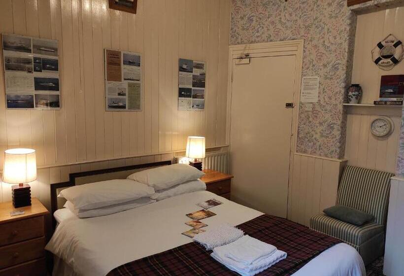 اتاق استاندارد, All Seasons Guest House