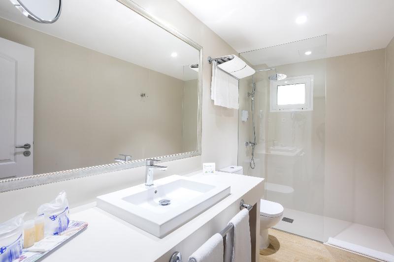 스탠다드 룸 풀장 전망, Arena Suite