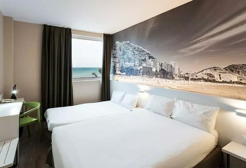 اتاق خانوادگی, B&B Hotel Alicante