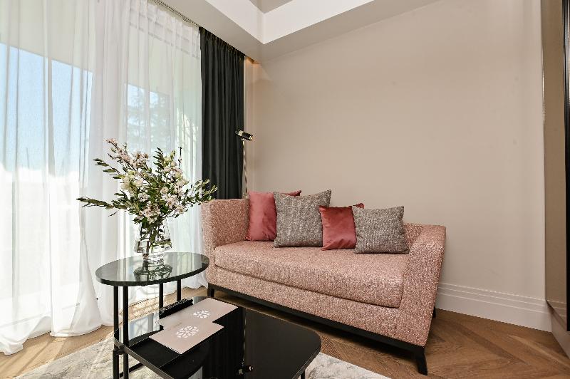 اتاق خانوادگی, B&B Hotel Alicante