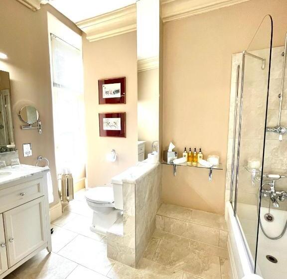 디럭스 룸 킹사이즈 침대, Beryl Country House