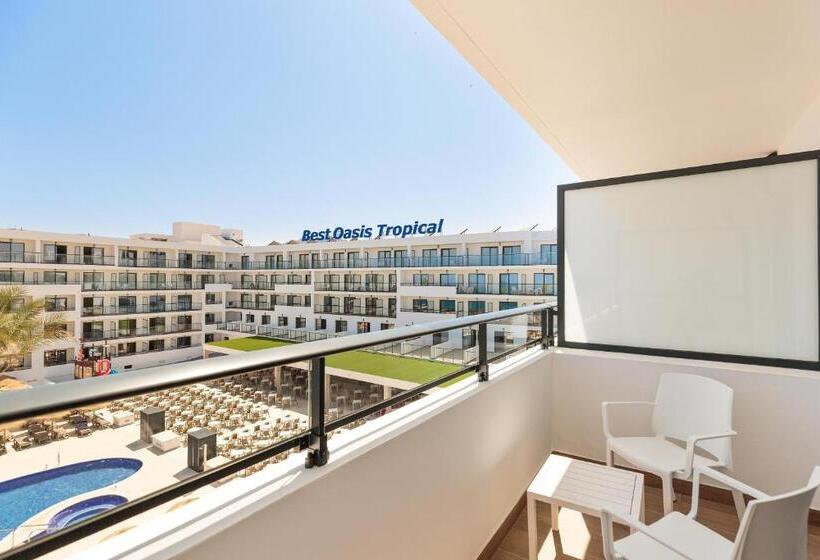 غرفة قياسية مطلّة علي حمام السباحة, Best Oasis Tropical