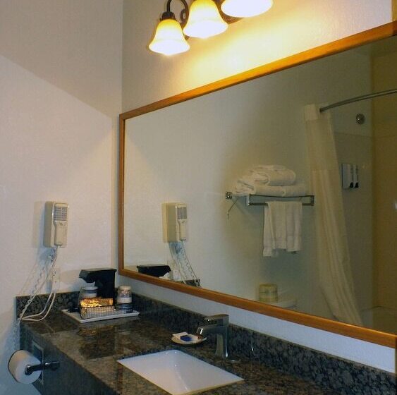 جناح, Best Western Gold Canyon Inn & Suites