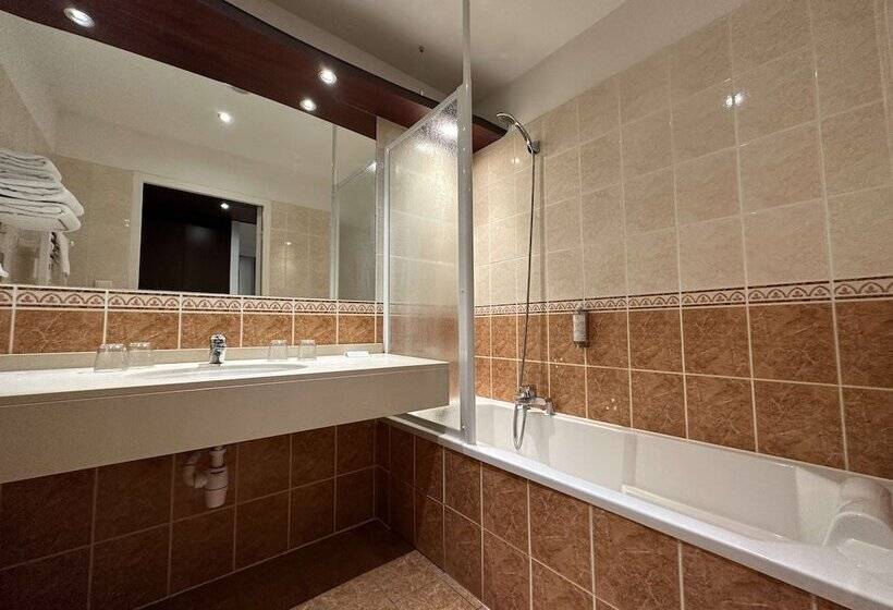 חדר משפחתי, Best Western  Le Pont D Or