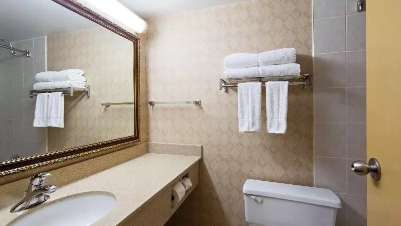 سوئیت با تخت بزرگ, Best Western North Bay Hotel & Conference Centre