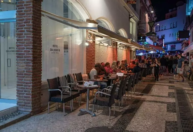 اتاق استاندارد با چشم‌انداز, Indigo Albufeira by IHG
