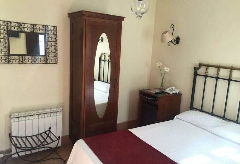 غرفة قياسية, Casa Del Capitel Nazari