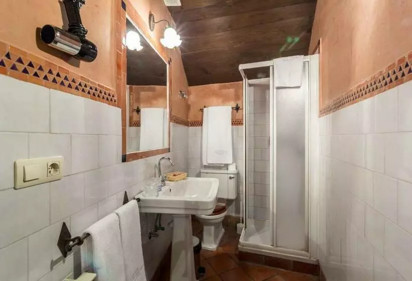 اتاق استاندارد یک نفره, Casa Del Capitel Nazari