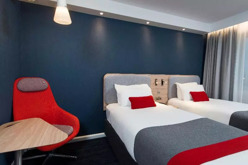 身障者適用スタンダードルーム, Holiday Inn Express London Luton Airport, An Ihg