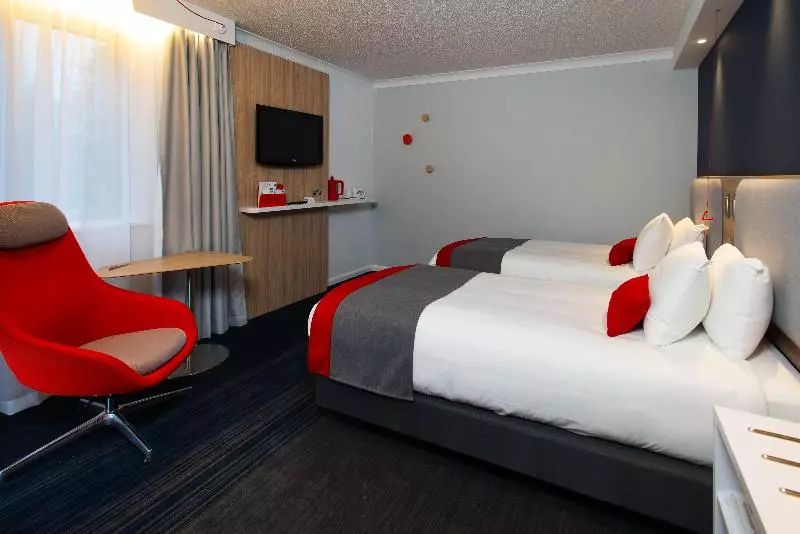 身障者適用スタンダードルーム, Holiday Inn Express London Luton Airport, An Ihg