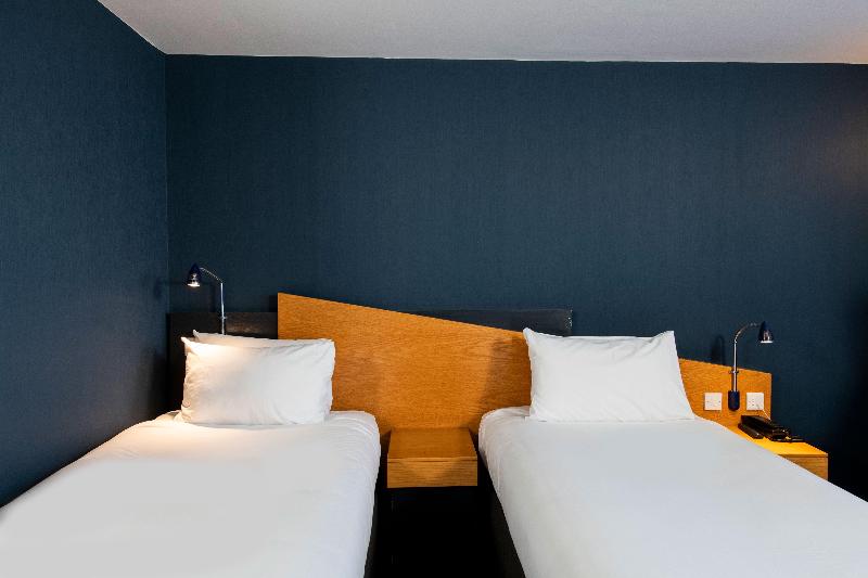 Номер Стандарт, Holiday Inn Express Stoke On Trent, An Ihg