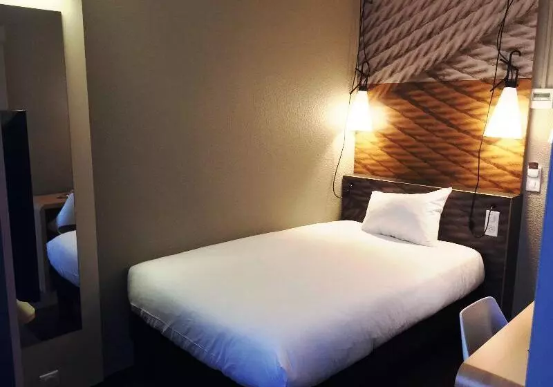 اتاق استاندارد یک نفره, Ibis Clichy Centre Mairie