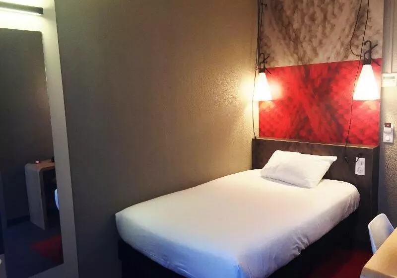 اتاق استاندارد یک نفره, Ibis Clichy Centre Mairie