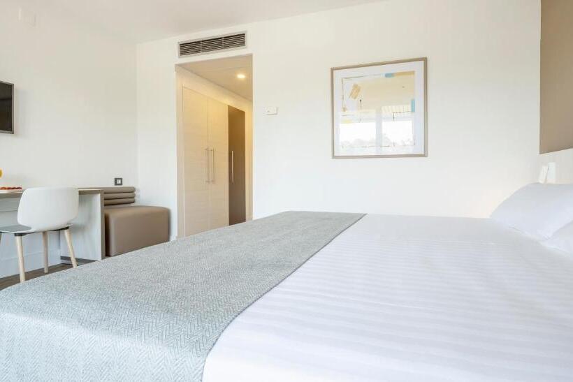 Номер Стандарт, Ilunion Islantilla