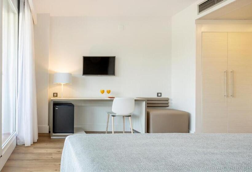 Номер Стандарт, Ilunion Islantilla