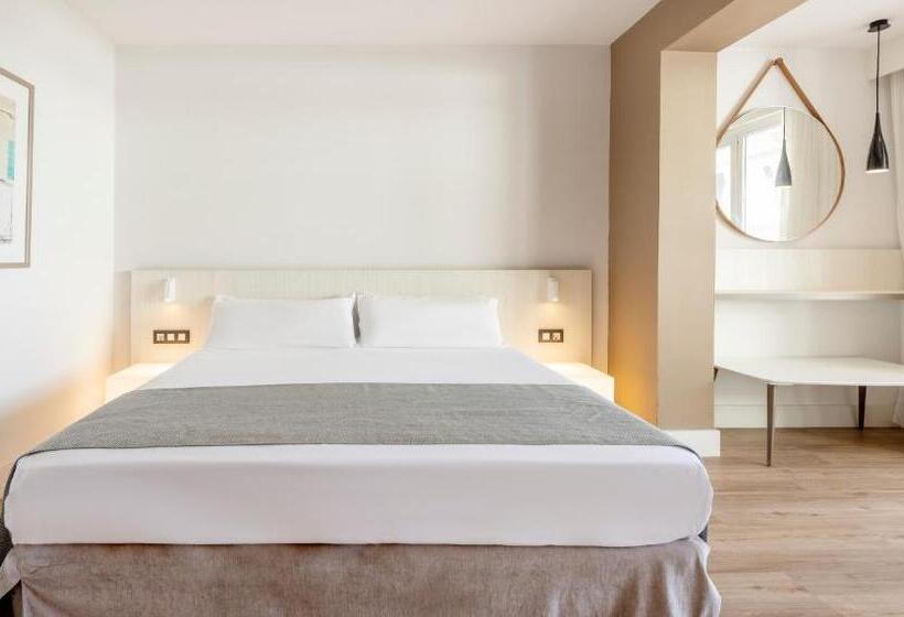 Семейный Номер, Ilunion Islantilla