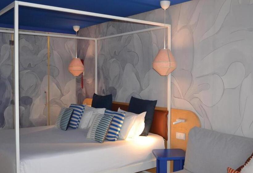 מיטת קינג בסוויטה, Indigo Albufeira by IHG