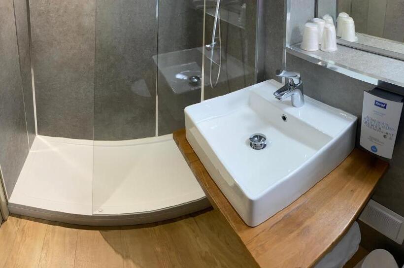 标准间, Kyriad Beaune