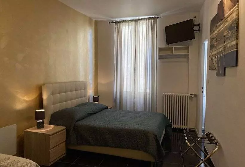 اتاق استاندارد, Kyriad Direct Beziers Centre