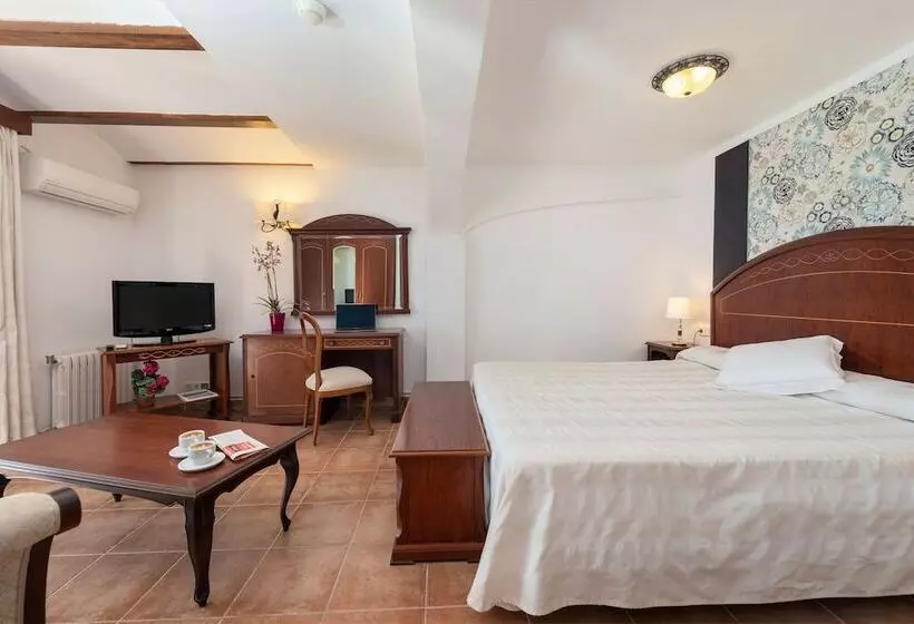 اتاق اکونومی, Monnaber Nou Finca Hotel & Spa
