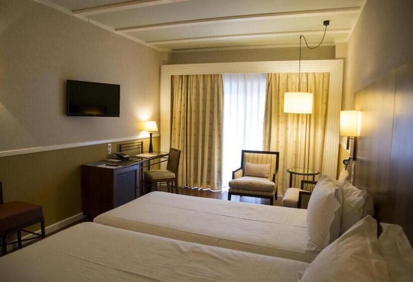 Номер Стандарт, Nuevo Portil Golf