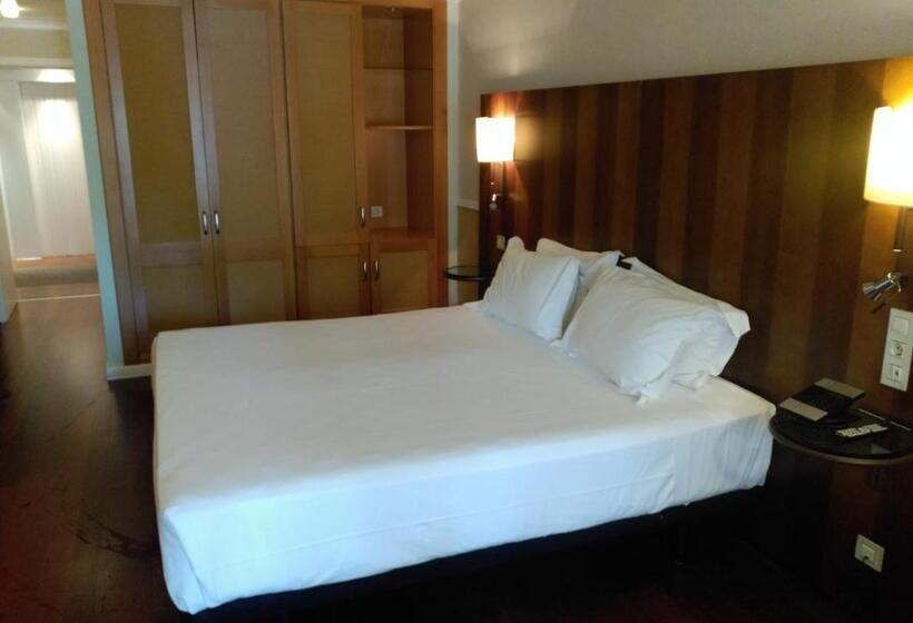 Стандартный Номер Кровать Кинг, Nuevo Portil Golf