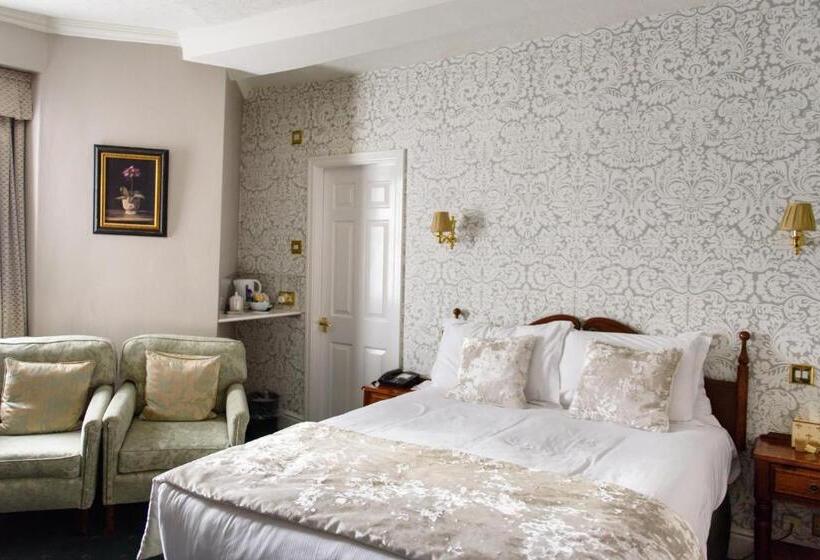 اتاق استاندارد, Old Hall