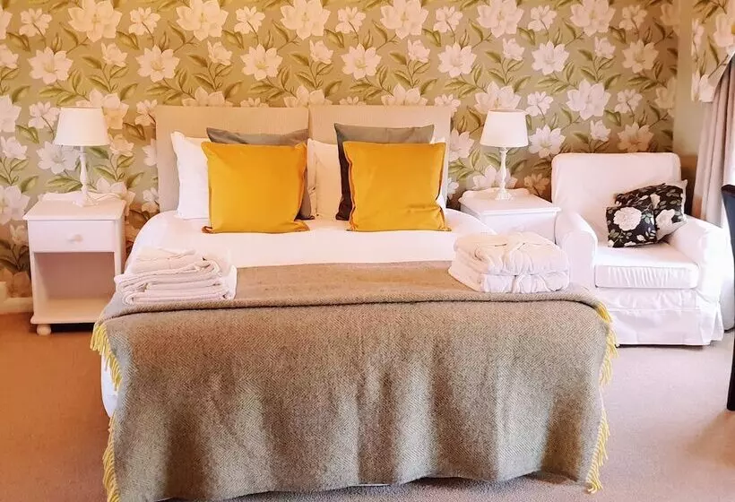 ロマンチックな部屋, Orles Barn Guest House