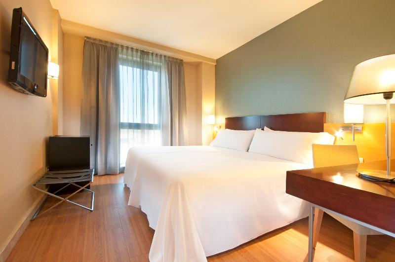 غرفة قياسية, Salamanca Montalvo