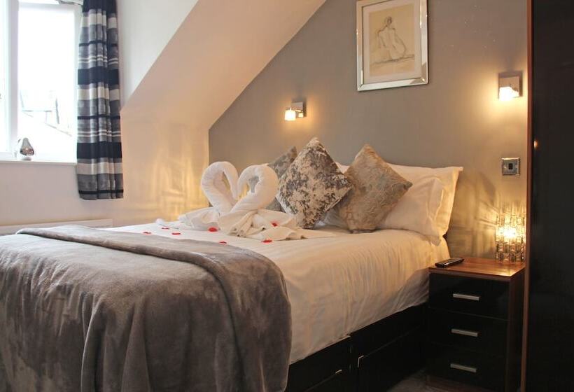 Номер Стандарт, St John S Lodge Incl Off Site Leisure Club