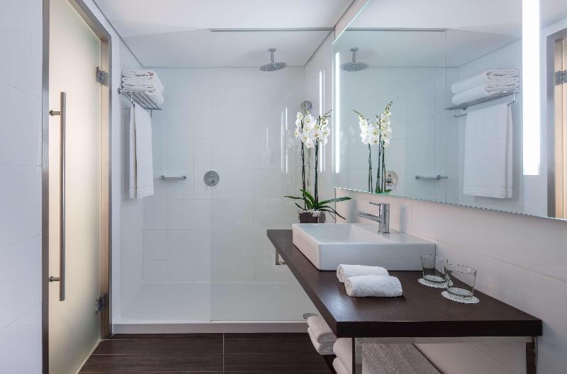Номер Deluxe, Tivoli Marina Vilamoura