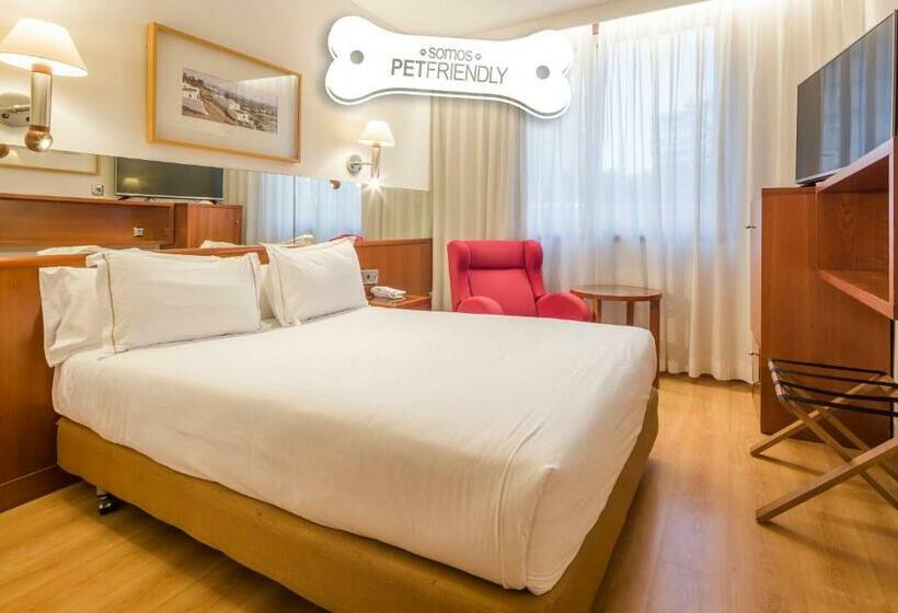 اتاق استاندارد, Ilunion Les Corts Spa