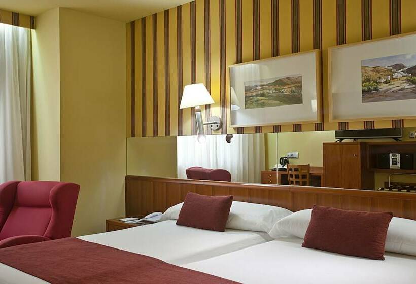 اتاق استاندارد, Ilunion Les Corts Spa