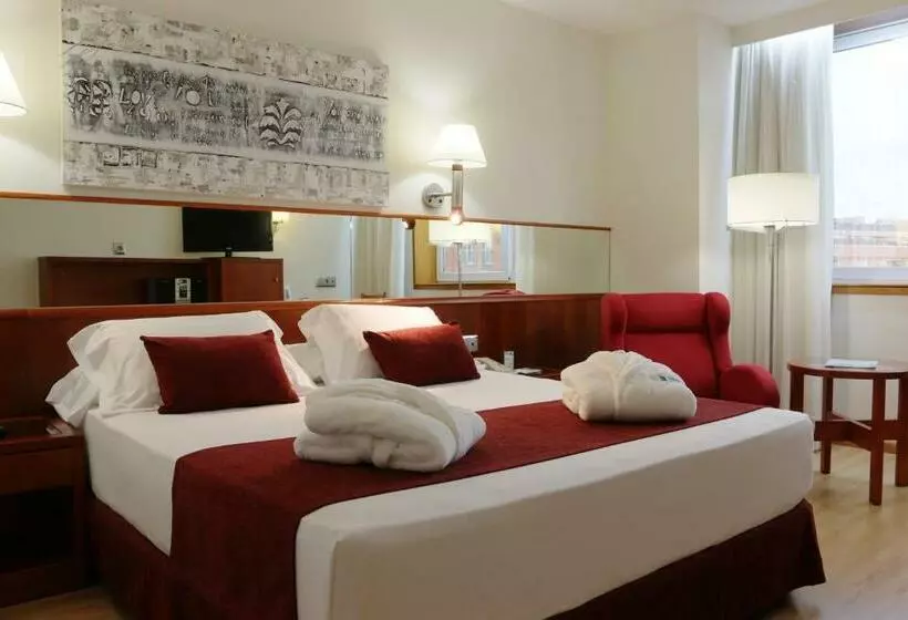 اتاق سوپریور, Ilunion Les Corts Spa