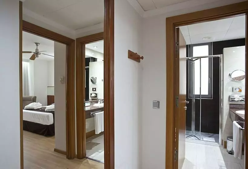 اتاق سوپریور, Ilunion Les Corts Spa