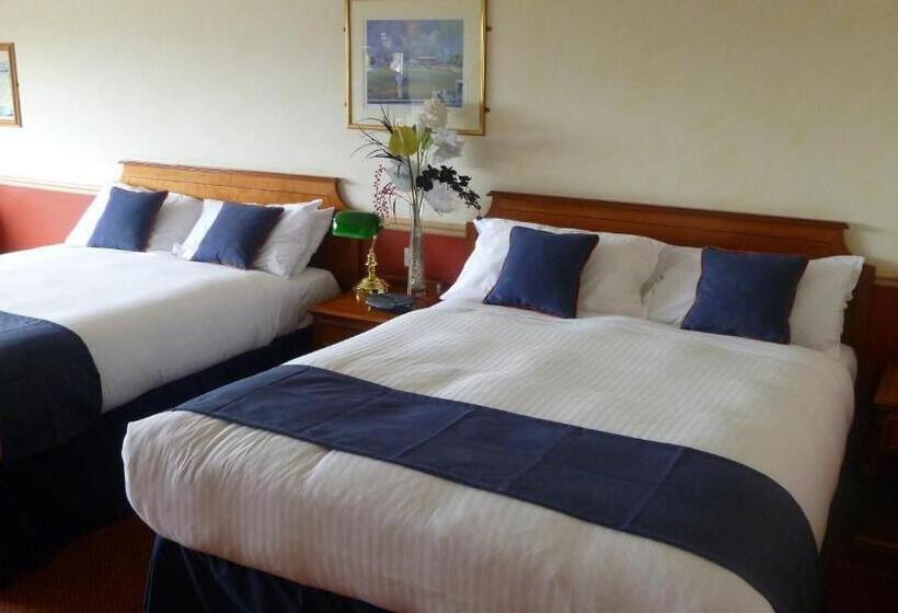 Номер Executive, London Beach Country Hotel & Golf Club