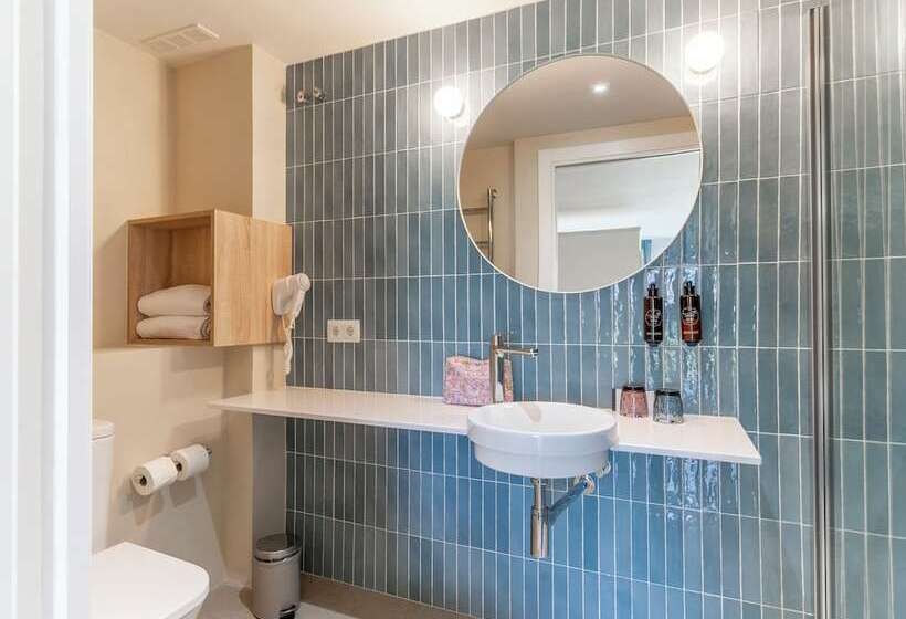 标准间, Prestige Mar Y Sol