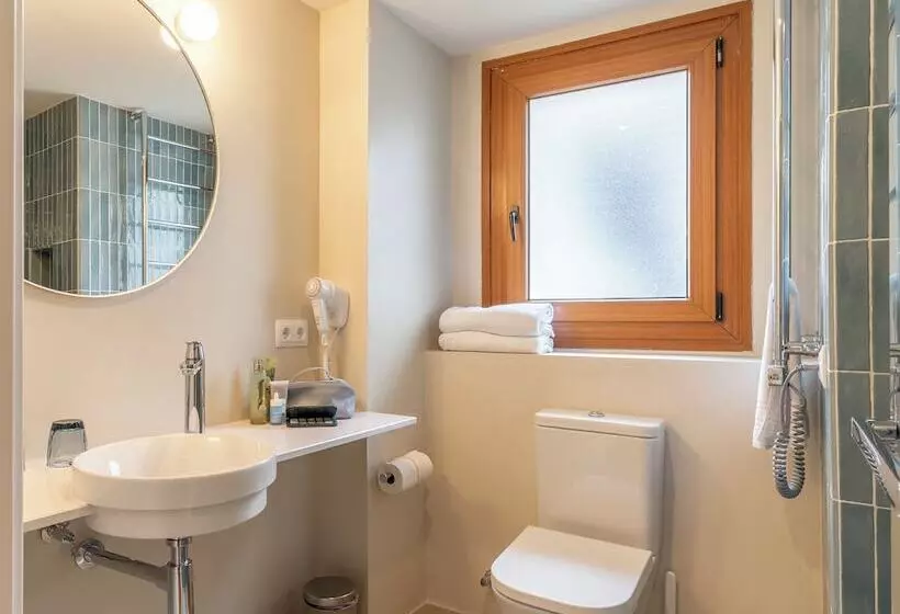 اتاق استاندارد سه نفره, Prestige Mar Y Sol