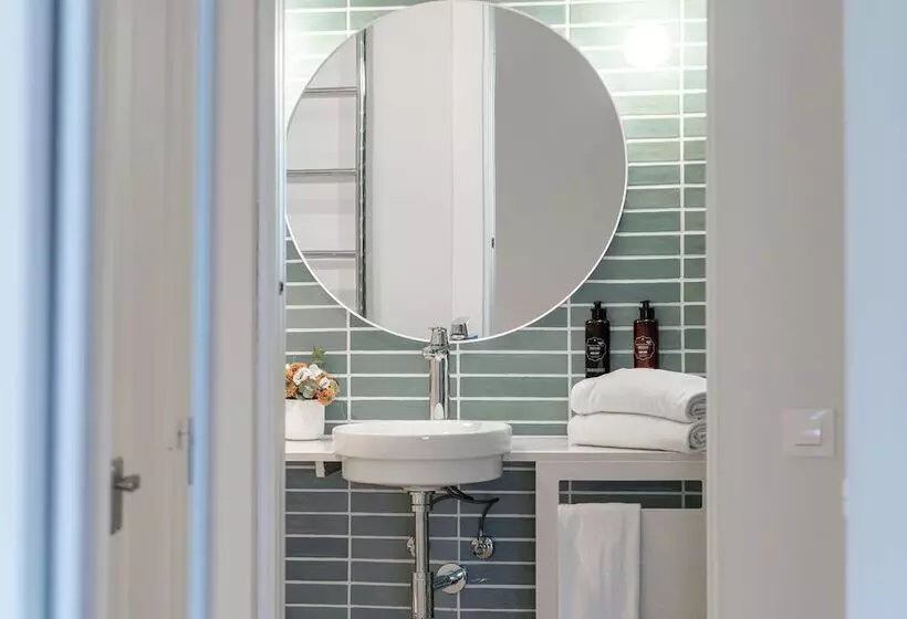 اتاق استاندارد سه نفره, Prestige Mar Y Sol