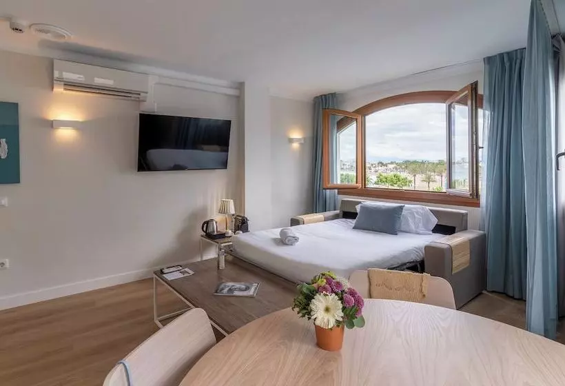 اتاق استاندارد سه نفره, Prestige Mar Y Sol