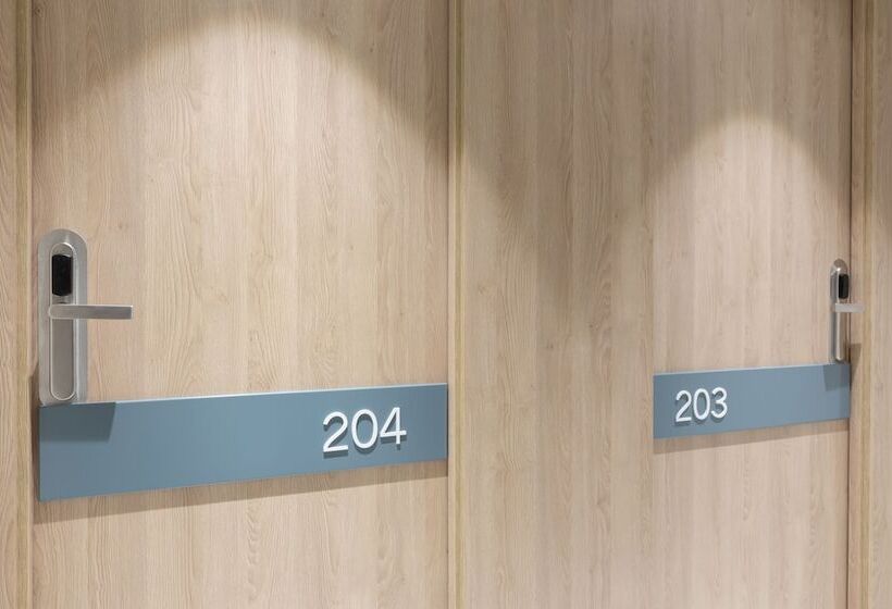 Quarto Triplo Estandar, Prestige Mar Y Sol