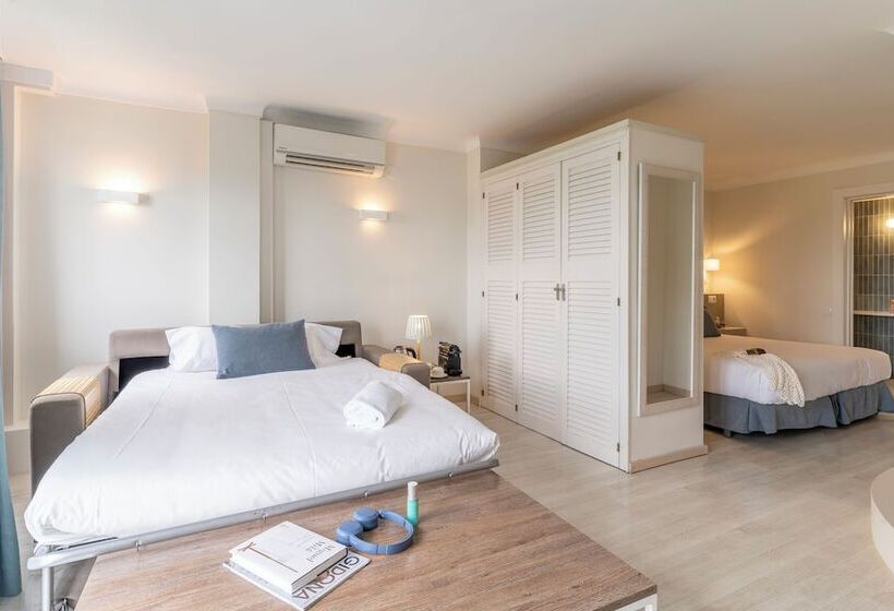Quarto Triplo Estandar, Prestige Mar Y Sol